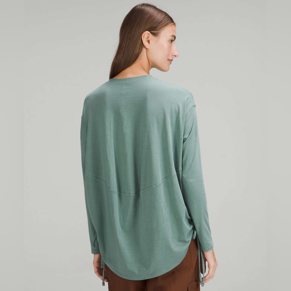 Lululemon Pima Cotton Side-Cinch Long Sleeve Shirt in Tidewater Teal